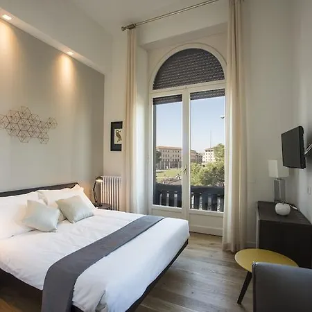 7florence 3* Florencja