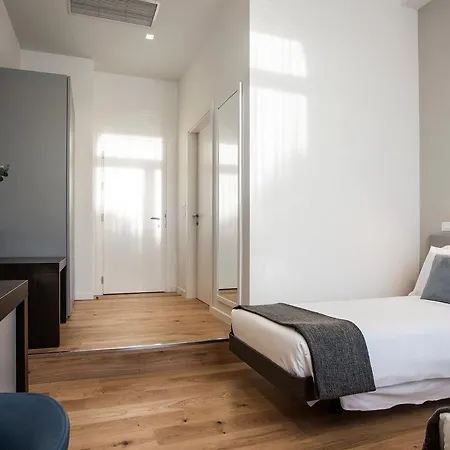 7florence 4* フィレンツェ